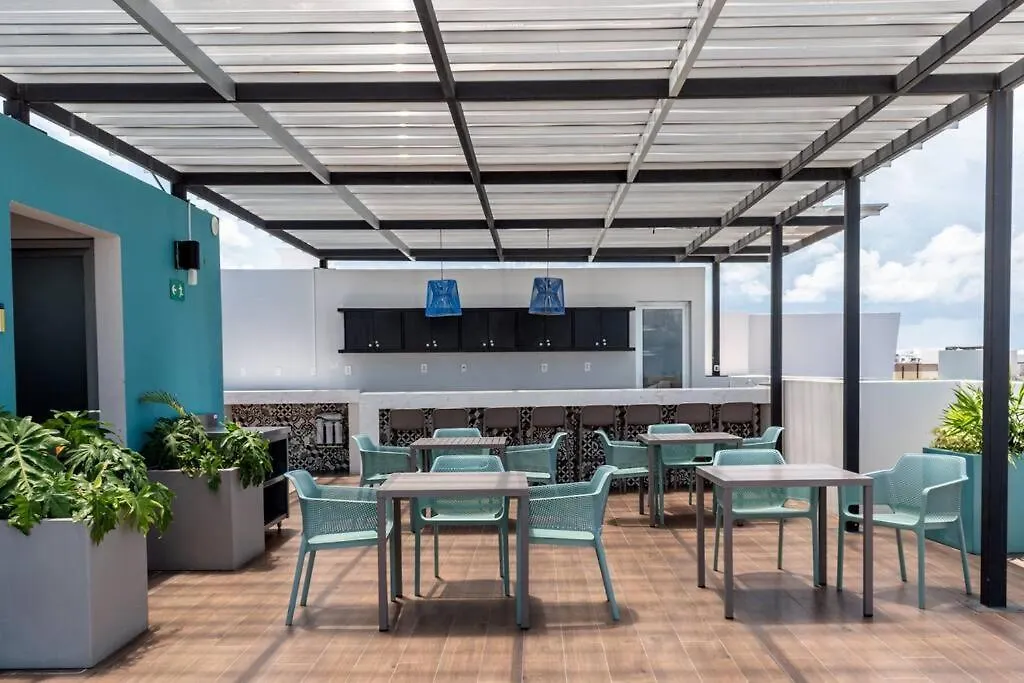Marlene Incredible 2 Bedroom Condo At Gallery Playa del Carmen
