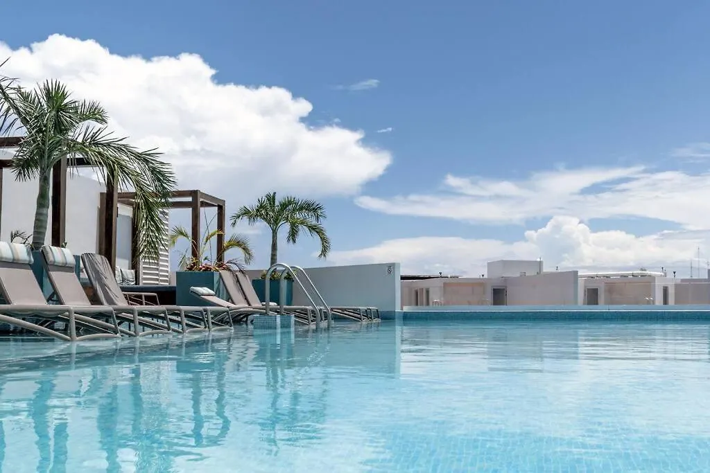 Marlene Incredible 2 Bedroom Condo At Gallery Playa del Carmen Apartment
