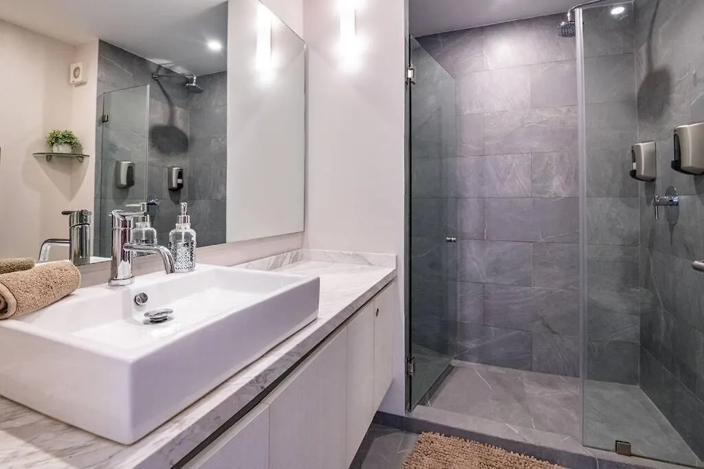 Marlene Incredible 2 Bedroom Condo At Gallery Playa del Carmen 0*,