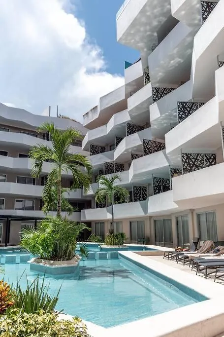 Marlene Incredible 2 Bedroom Condo At Gallery Playa del Carmen 0*,  Mexico